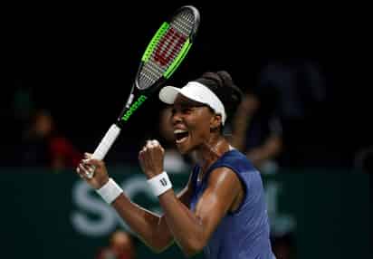 Williams aprovechó su saque y mostró un gran nivel de concentración y juego, además de una notable condición física que le permitió quebrar en repetidas ocasiones a la raqueta dos del ranking mundial. (EFE)