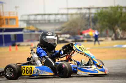 Cristian 'El Conejo' Cantú Soberanes se coronó como el mejor piloto infantil de la categoría 9 - 11 años en todo el noreste de México, dentro del Campeonato Rotax, disputado en Monterrey, Nuevo León. (Especial)