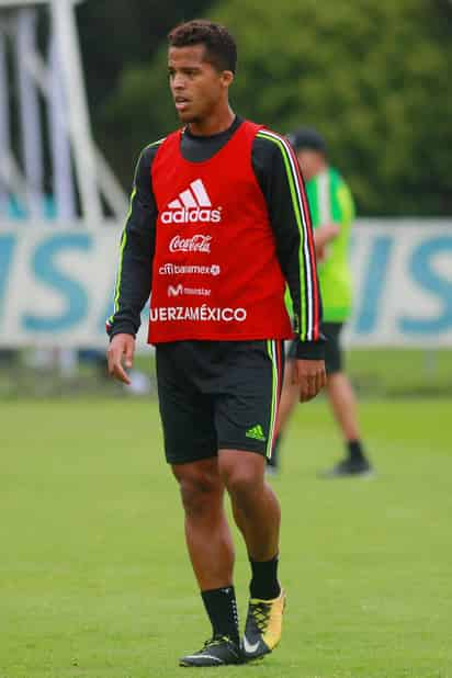 Giovani dos Santos se sumó a la lista de lesionados en la Selección. 