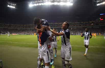 Los goles fueron un autogol del brasileño Anselmo Vandrechovsky 'Juninho' a los 47 minutos y otro de Avilés Hurtado a los 50. Con este resultado, Rayados llegó a 37 puntos y los 'felinos' se quedaron con 32. (TWITTER)