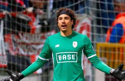 El equipo de Guillermo Ochoa ocupa el octavo puesto de la clasificación en la Liga de Bélgica. (Archivo)