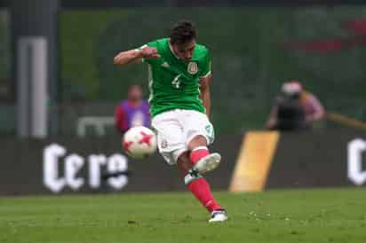El caso de Oswaldo Alanís con Chivas ha llamado la atención de la Asociación de Futbolistas. (Archivo)