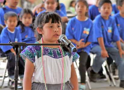 En la entidad poblana de los 217 municipios, unos 86 concentran hablantes de lengua indígena, asimismo cuenta con un importante número de personas que conservan la lengua materna, misma que tiene siete variantes. (ARCHIVO)