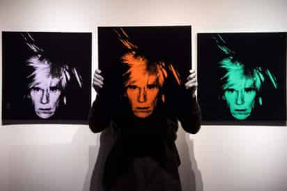 Los Seis autorretratos de Warhol son la obra que ha adquirido más notoriedad, ya que, habiéndola acabado en 1986, es uno de sus últimos trabajos. (EFE)