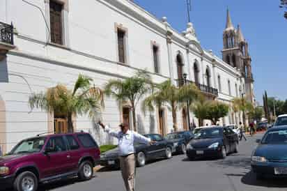 El Departamento Jurídico del Ayuntamiento advirtió a la Tesorería Municipal que para los meses de abril o mayo podría resolverse definitivamente este asunto por parte de la SCJN ante lo cual el Municipio debe estar preparado con recursos para pagar a los extrabajadores.  (ARCHIVO)