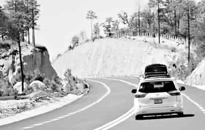 Vía. La autopista Durango-Mazatlán es importante para el desarrollo turístico de Durango. (EL SIGLO DE TORREÓN)