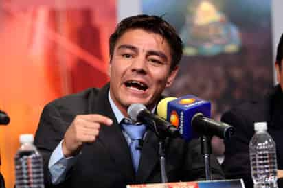 Arce dijo que se le hicieron injustas las críticas hacia 'Canelo' por dar positivo por clembuterol y Nery por fallar en la báscula. (Archivo)