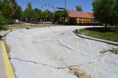 Señalan principalmente los sanitarios, áreas verdes y zonas comunes, mismas que no han recibido pintura o incluso arreglos en general. (EL SIGLO DE TORREÓN)