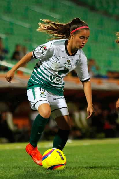 Daniela Delgado no pudo enfrentar ayer a Rayadas de Monterrey. Delgado busca su lugar en la selección