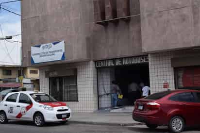 Seguro. La dependencia revisa que el transporte público cuente con seguro vigente. (EL SIGLO DE TORREÓN)
