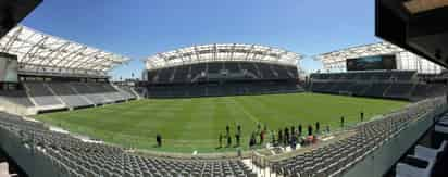 El estadio Banc of California que tuvo un costo en su construcción por 350 millones de dólares y con capacidad para 22 mil asistentes, es sede del equipo Los Ángeles Futbol Club (LAFC) en donde juega el mexicano Carlos Vela. (ARCHIVO)