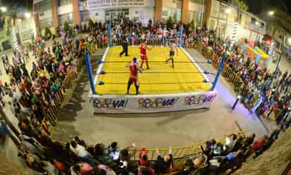 Diversión. Niños y niñas, además de adultos, podrán disfrutar de una función de lucha libre. (EL SIGLO DE TORREÓN)