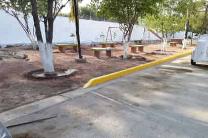 Plazoleta. Se ubica en la colonia 5 de mayo, fue rehabilitada, pintada y limpiada. Mejoraron finalmente este espacio público. (EL SIGLO DE TORREÓN)