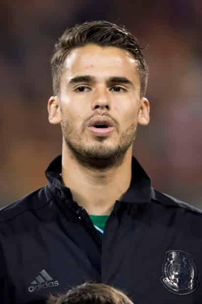 A días de celebrarse el debut de México ante Alemania, Diego Reyes será sustituido por Erick Gutiérrez, quien quedó de reserva. (ESPECIAL)