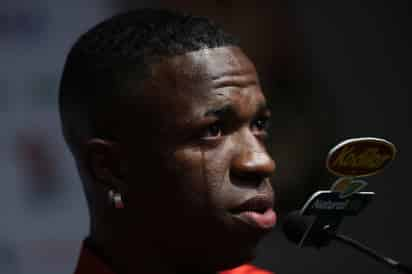 Entre lágrimas, Vinicius Junior se despidió del Flamengo; el brasileño jugará ahora para el Real Madrid. Vinicius Junior se despide del Flamengo 