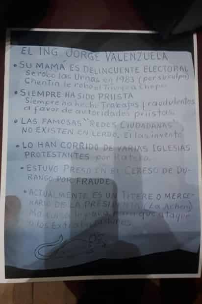 Hoja. Por esta hoja, el líder de Redes Ciudadanas quiere demandar a Rosario Castro Lozano. (EL SIGLO DE TORREÓN)