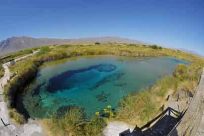 Visitar este municipio ofrecerá el goce de sus paisajes únicos, en los que se encuentra la reserva protegida del Pozo de Agua Azul entre lo más atractivo por explorar. (El Siglo de Torreón/ RAMON SOTOMAYOR COVARRUBIAS)