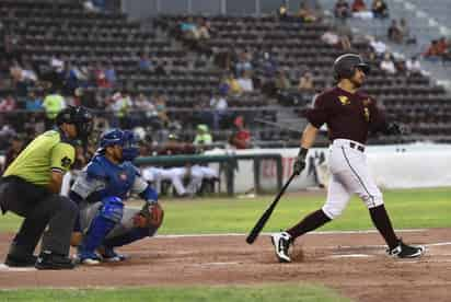 La ofensiva de los Algodoneros falló ante los pitcheos del abridor de Monclova Wilmer Ríos. (JESÚS GALINDO)