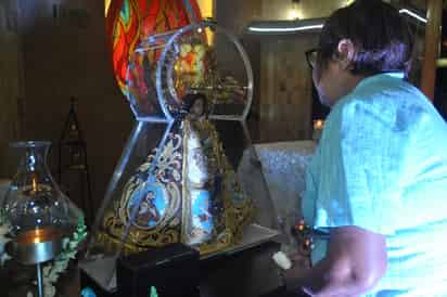 Enfermos. Ayer, la Virgen de Zapopan estuvo presente en la parroquia de Santa Teresita. (GUADALUPE MIRANDA)