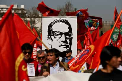 Salvador Allende concentró los homenajes del mundo político en la conmemoración del 45 aniversario del golpe militar que el 11 de septiembre de 1973 terminó con su Gobierno y con su vida. (AP)