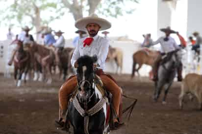 El día elegido para el festejo fue el 14 de septiembre, para que los charros tuvieran su festejo previo a la celebración del Grito de Dolores y de la Independencia. (ARCHIVO)