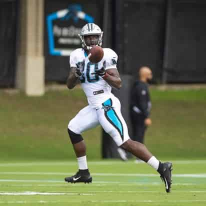 Después de entrenar en esta ciudad, el entrenador de Panteras, Ron Rivera, dijo que el equipo planea volar, como estaba originalmente programado, este sábado rumbo a Atlanta para el juego dominical contra Halcones. (ARCHIVO)