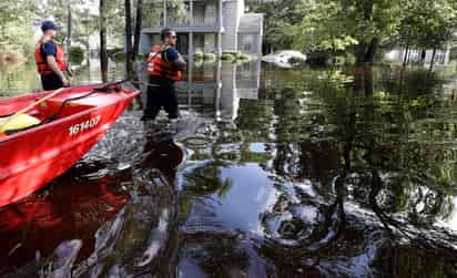 Puerto Rico ofrecerá ayuda humanitaria tras huracán. (AP)