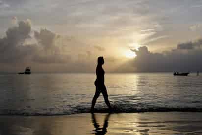  Hay 5 playas de México, donde incluso existe una Federación de Nudistas que realiza actividades bajo ley y ética del nudismo. (ARCHIVO)