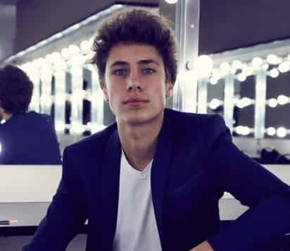 Éxito. El actor y youtuber, Juanpa Zurita, se prepara para protagoniza su primera oportunidad en el cine. (ESPECIAL)