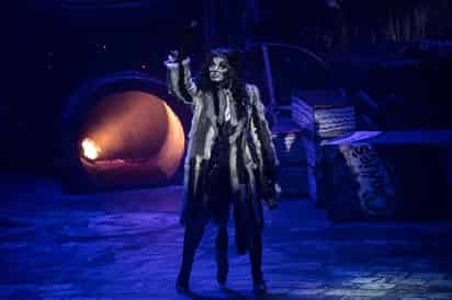Personaje. La cantante Yuri hizo su debut en la función especial para el musical Cats; personifica a Grizabella. (ARCHIVO)