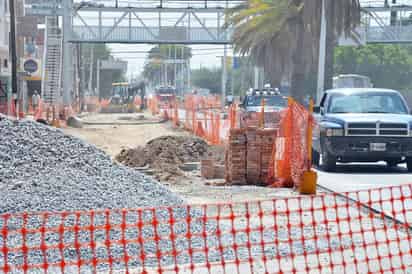 La administración de Miguel Riquelme ha ejercido apenas un 42% de lo presupuestado para obras. (ARCHIVO) 