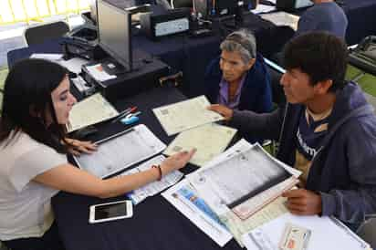 Servicios. Los trámites más solicitados son copias certificadas, aclaración de actas y los registros de nacimiento. (EL SIGLO DE TORREÓN)