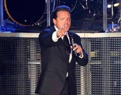 La organización del festival ha dejado en duda la presentación de Luis Miguel. (ARCHIVO) 