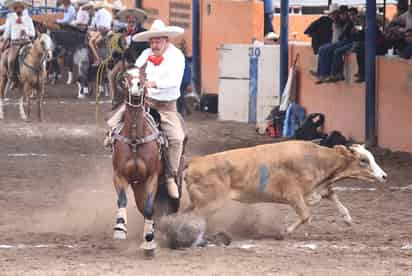 Grandes emociones se esperan en el Lienzo Charro del 11-40 de Gómez Palacio, con la presentación de tres sobresalientes equipos.