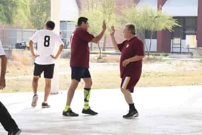 Durante este día, se tuvieron encuentros en diferentes frentes con equipos locales del plantel e invitados. (JESÚS GALINDO)