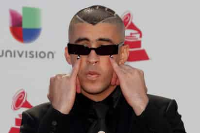 Bad Bunny suele incluir groserías de diferentes países en sus letras y en “X 100PRE” están presentes en canciones como “¿Quién tú eres? o “Cuando perriabas”. (ARCHIVO)