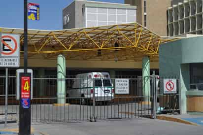 El hombre fue trasladado al área de Urgencias de la clínica 16 del IMSS donde falleció. (ARCHIVO)