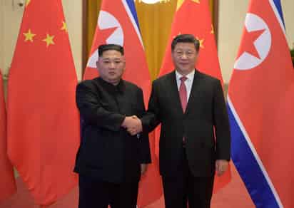Encuentro. Kim Jong-un se encontró con el presidente de China, Xi Jinping. (AP)
