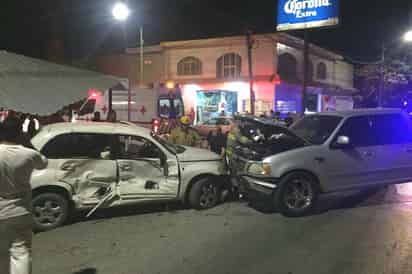 Percance. Se impactan unidades en el Centro de Gómez Palacio. (EL SIGLO DE TORREÓN)