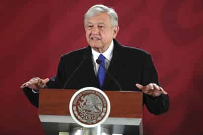 López Obrador habló del tema del abasto de combustible, asegurando que se está normalizando con la distribución a través de pipas. (ARCHIVO)