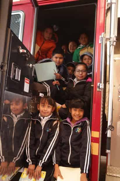 Actividad. Niñas y niños aprenden y se divierten. (EL SIGLO DE TORREÓN)