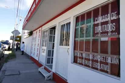 Programa. Ayer se presentaron los servicios médicos que se ofrecerán en la casa de gestoría de Miroslava Sánchez. (GUADALUPE MIRANDA)