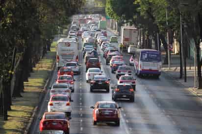 Tras advertir que los accidentes viales son la primera causa de muerte entre niños de cinco a nueve años en México y que 16 mil personas mueren al año por éstos, representantes de organizaciones de la sociedad civil urgieron al Senado a legislar en la materia. (ARCHIVO)
