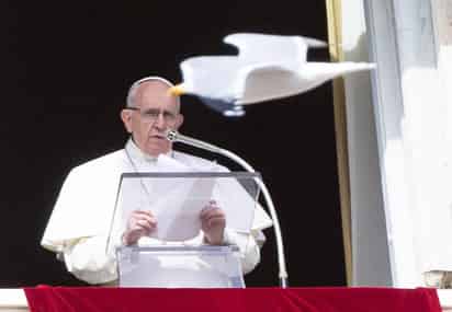 Apoya. Francisco expresó su disposición para poder mediar. (EFE)