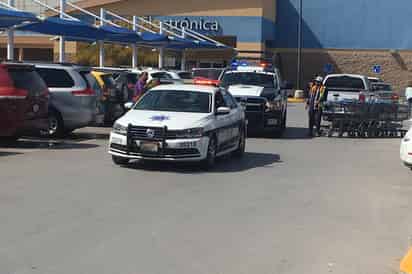Al lugar acudieron elementos de la Dirección de Seguridad Pública Municipal. (El SIGLO DE TORREÓN)