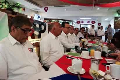Integrantes de la Asociación de Redes Sociales Progresistas presentaron los detalles que deberán cubrir para lograr su registro como partido político a nivel nacional. (GUADALUPE MIRANDA)