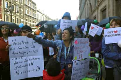 El Consejo Consultivo de la Comisión Nacional de los Derechos Humanos (CNDH) exhortó a las secretarías de Hacienda y Crédito Público y de Bienestar a reconsiderar su decisión de reducir prácticamente en 50 por ciento el presupuesto del programa de estancias infantiles, así como los cambios planteados a su diseño operativo. (EFE)