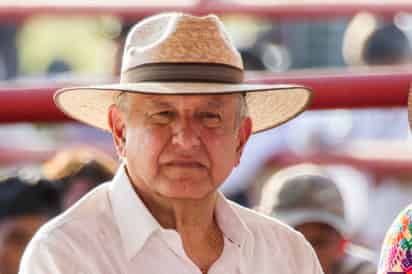 Dijo a sus paisanos que cumplirá y trabajará en favor del pueblo mientras 'el creador y la ciencia se lo permita'. (NOTIMEX)