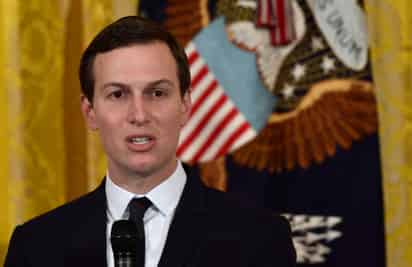 Kushner perdió en febrero del 2018 el permiso temporal de 'alto secreto' del que disfrutaba desde que Trump llegó al poder en enero del 2017. (ESPECIAL)