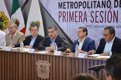 Ayer se instaló el Consejo para el Desarrollo Metropolitano de La Laguna, que se realizó en Ciudad Universitaria de la Universidad Autónoma de Coahuila, Unidad Torreón. (FERNANDO COMPEÁN) 